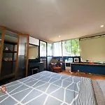 Holo Bato Saigon - Serviced Homestay