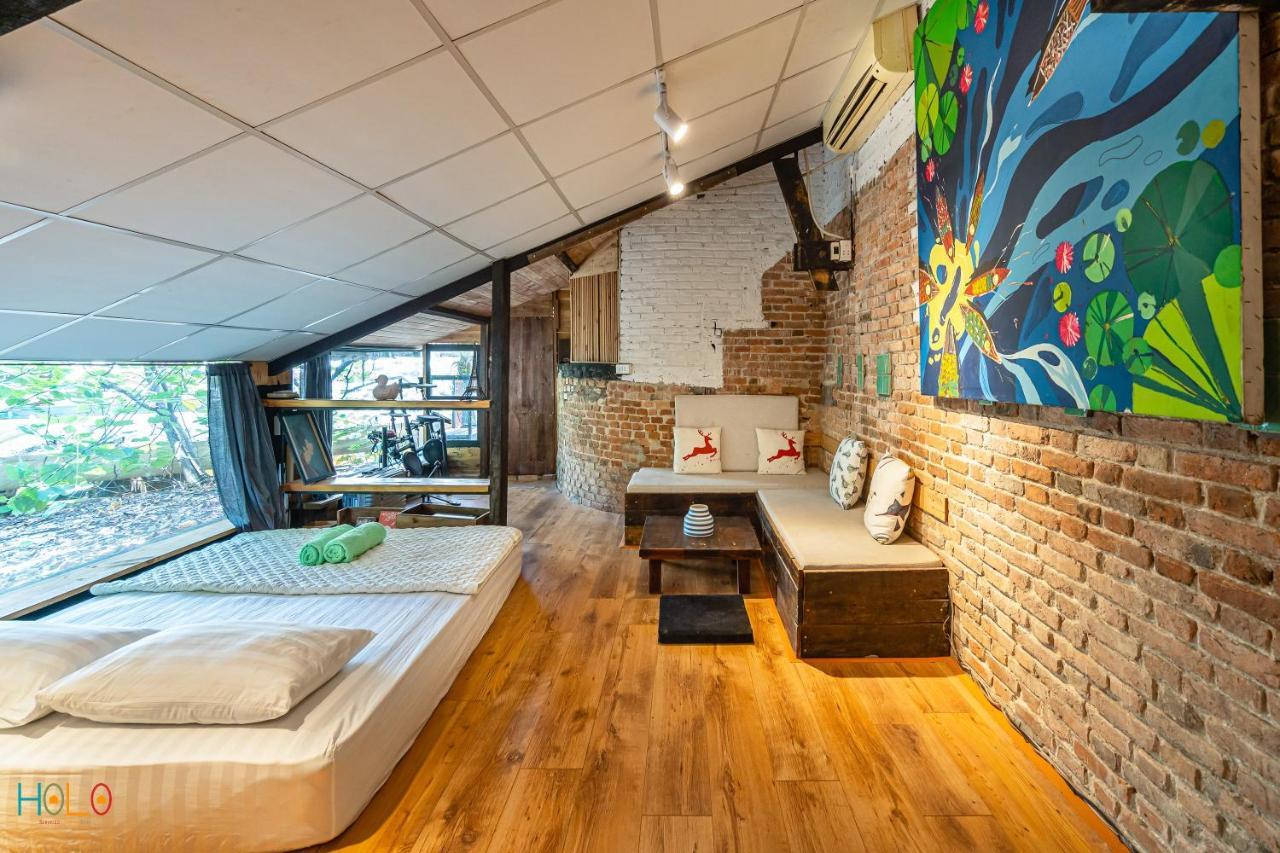 Homestay Holo Bato Saigon - Serviced *